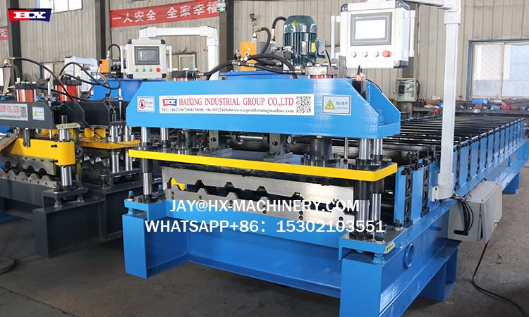 TR35 roll forming machine