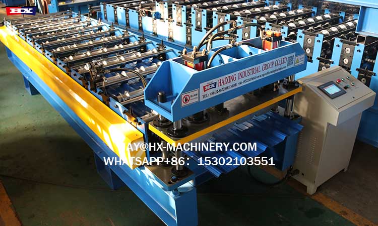 TR40 metal roof forming machin