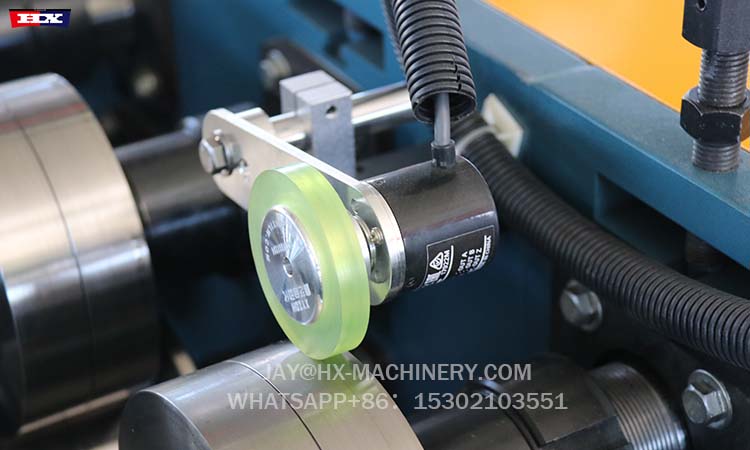 u channel roll forming machine