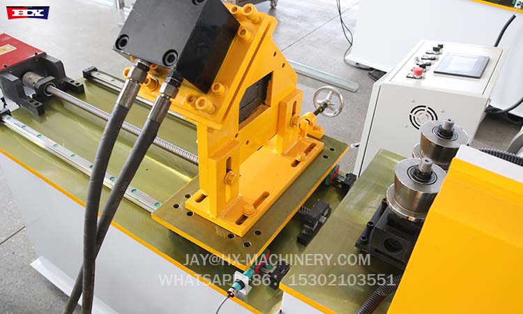 C metal stud forming machine