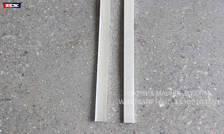 C profile roll forming machine