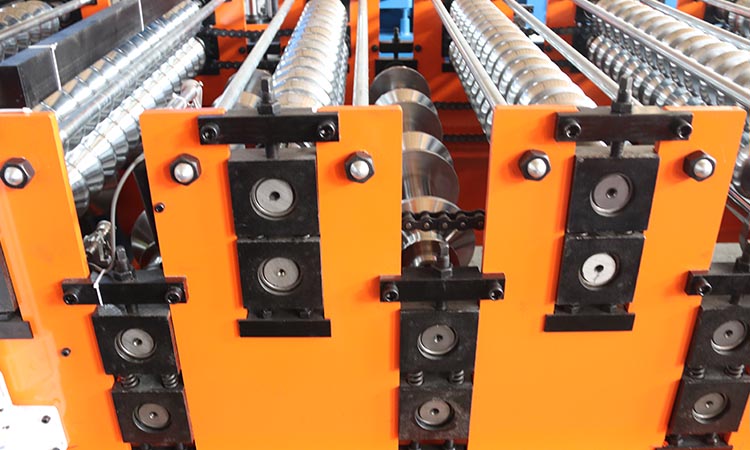 1064 corrugated roll making machine